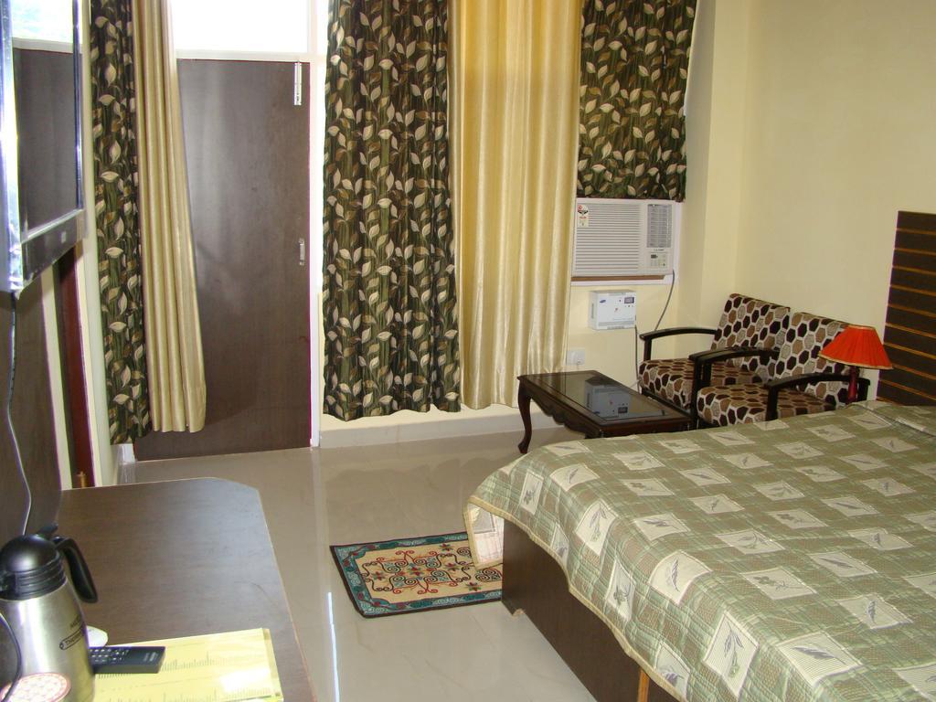 Munish Resorts Mandi Rom bilde